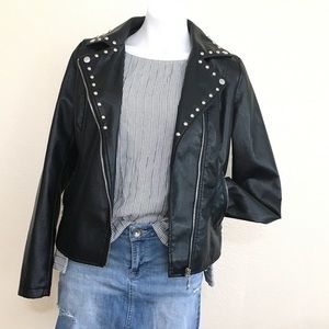 Closet space motor jacket size M